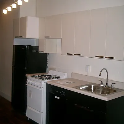 Rented by Nooklyn NYC LLC | media 26