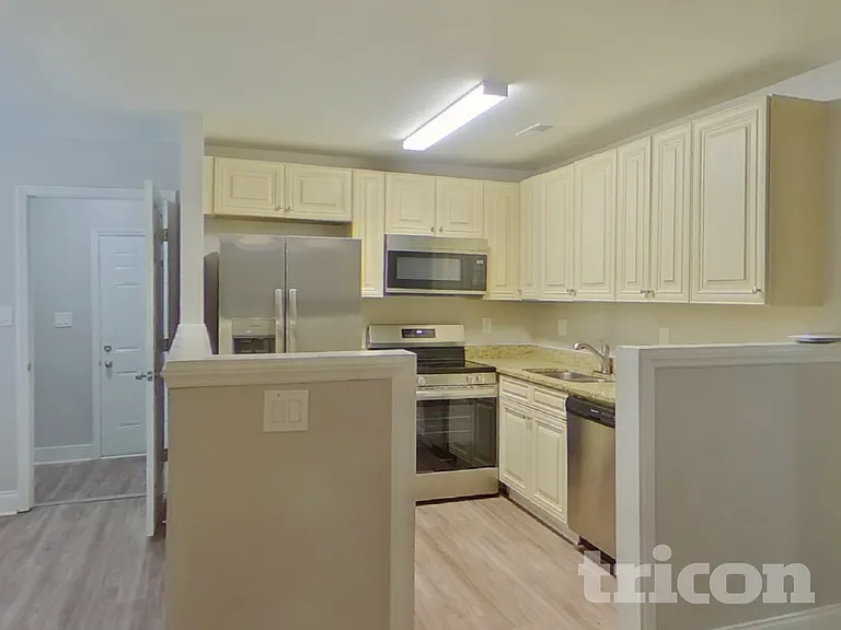 8717 Timbercrest Cir — Photo 7