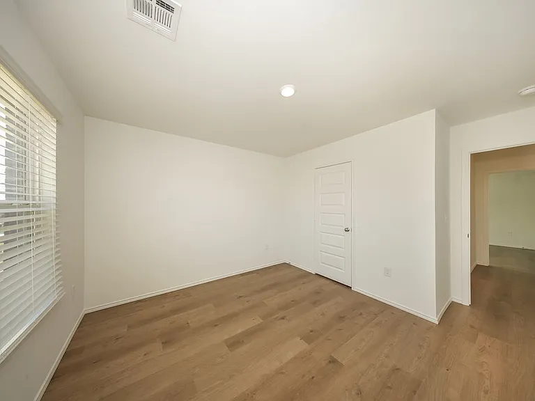 5908 Norway Spruce St — Photo 13