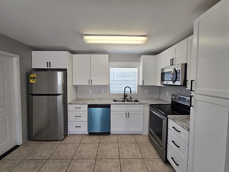 5424 Amy Ln — Photo 6