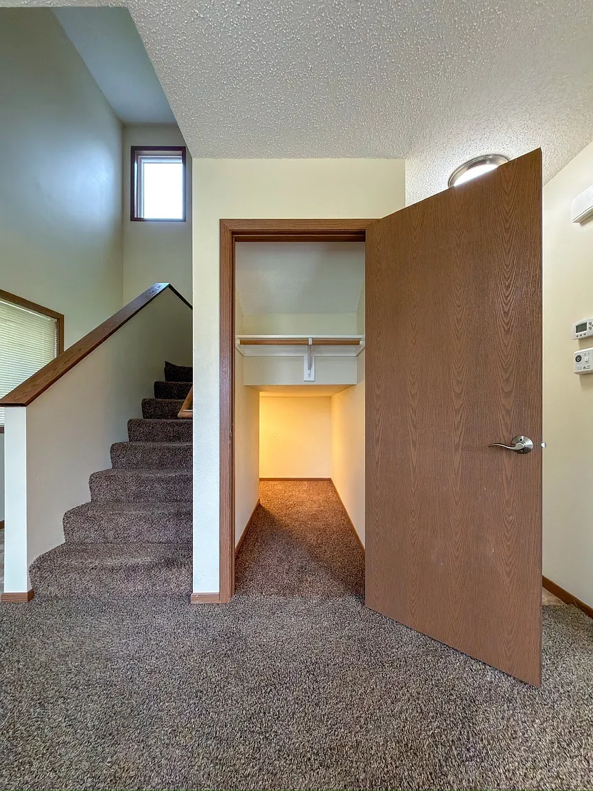 517 Faith Lane - 1 — Photo 4
