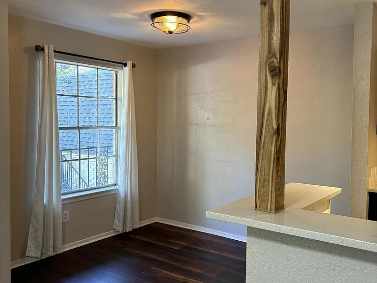 5201 Curzon Ave #3 — Photo 2