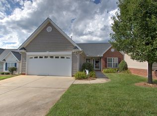 5613 Roundup Cir, Greensboro, NC 27405