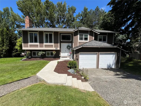 5204 154th Avenue NE, Redmond, WA 98052