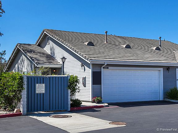 4th image of 13310 Carriage Heights Cir