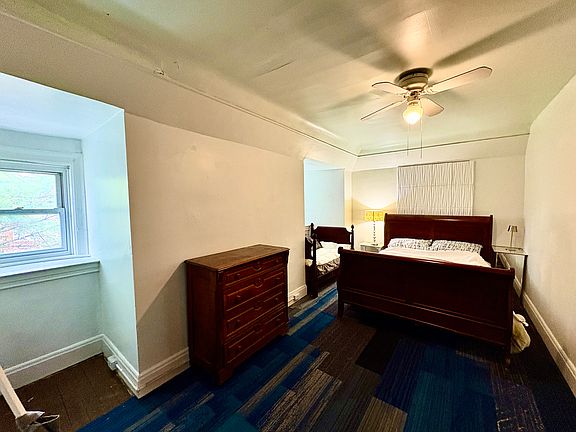 3rd image of 1101 Portland St Floor 1