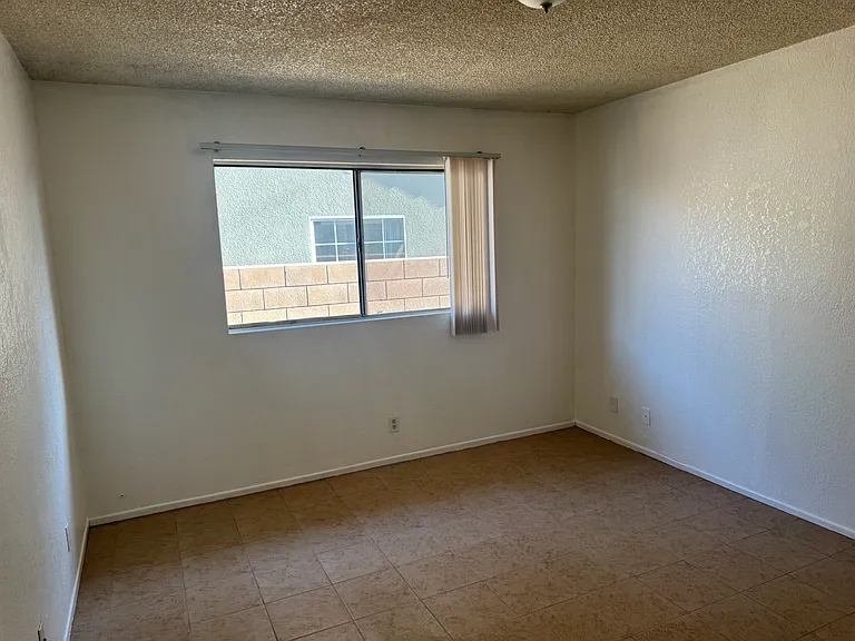 13901 Caliente Dr #A — Photo 9