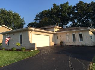 2238 Coldspring Rd, Crown Point, IN 46307