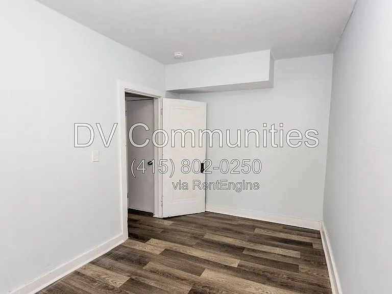 3296 E 149th St #11 — Photo 10
