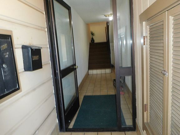 3rd image of 4133 Judah St #A