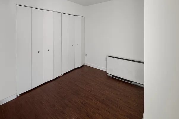 Rented by The Moinian Group | media 17