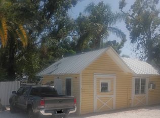 1622 9th St #B, Sarasota, FL 34236