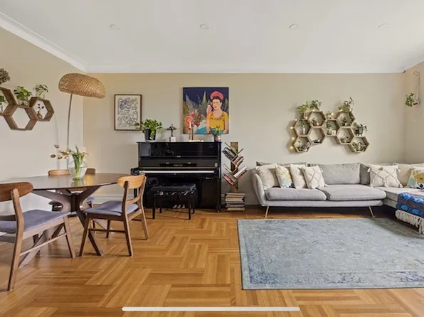 280 Ocean Parkway image 1 of 3