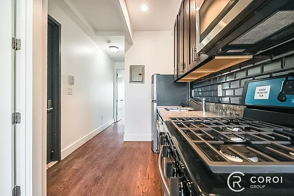Rented by Coroi Corp | media 3