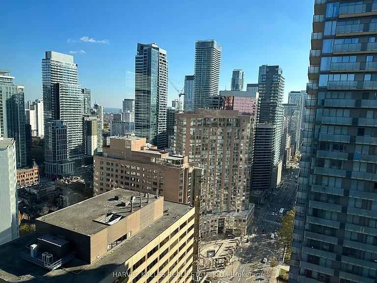 55 Charles St W #3101 — Photo 11