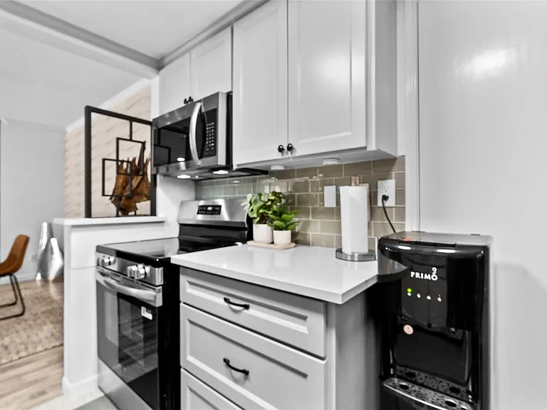 604 S Ripple Creek Dr #604 — Photo 11