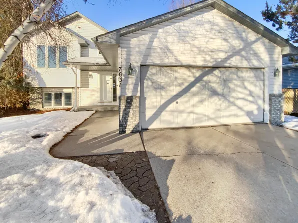 7631 Homestead Ct S, Cottage Grove, MN 55016