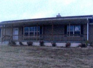 2930 NE Meriden Rd, Topeka, KS 66617