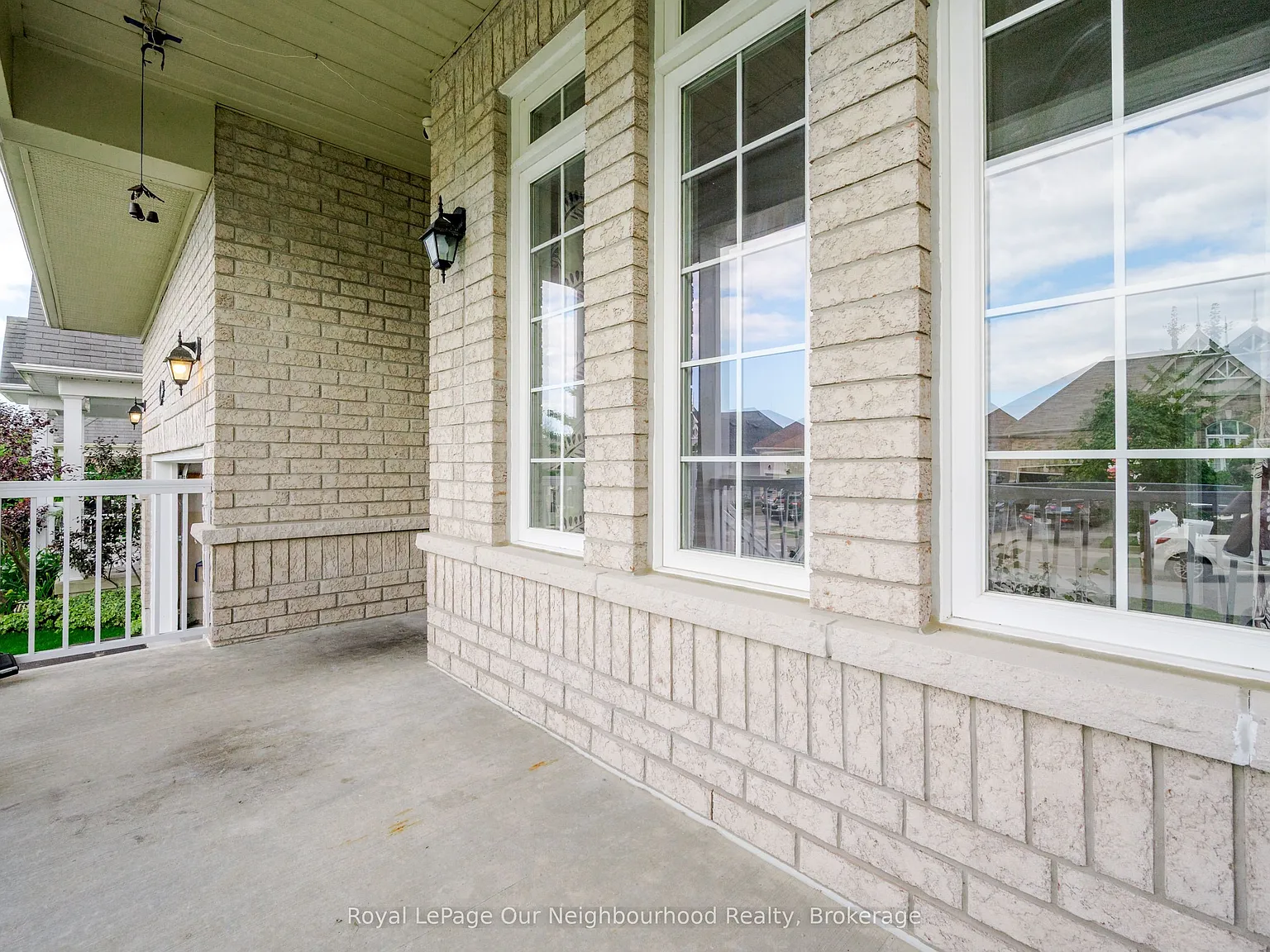 2 bed, $2,650 — Photo 3