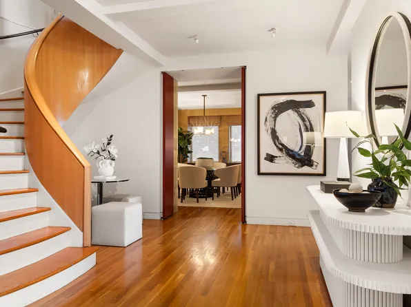 1158 Fifth Avenue image 6 of 17