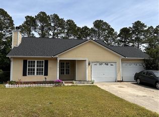 806 S Buckeye Dr, Raeford, NC 28376