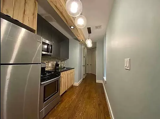 Rented by ERNY LLC | media 11