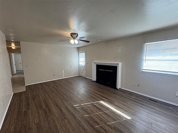 2nd image of 3600 N Willow Springs Dr