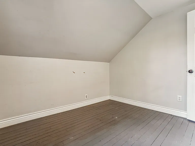 2246 N 4th St — Photo 57