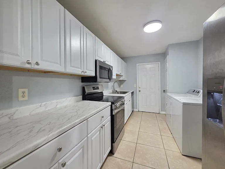 605 Northlake Blvd #63 — Photo 8