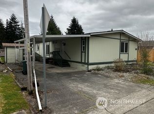 19710 Hollyhills Dr NE, Bothell, WA 98011