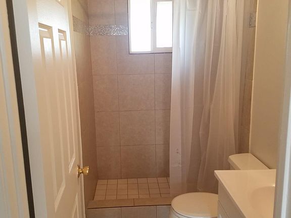 4th image of 450 N 5th St #7