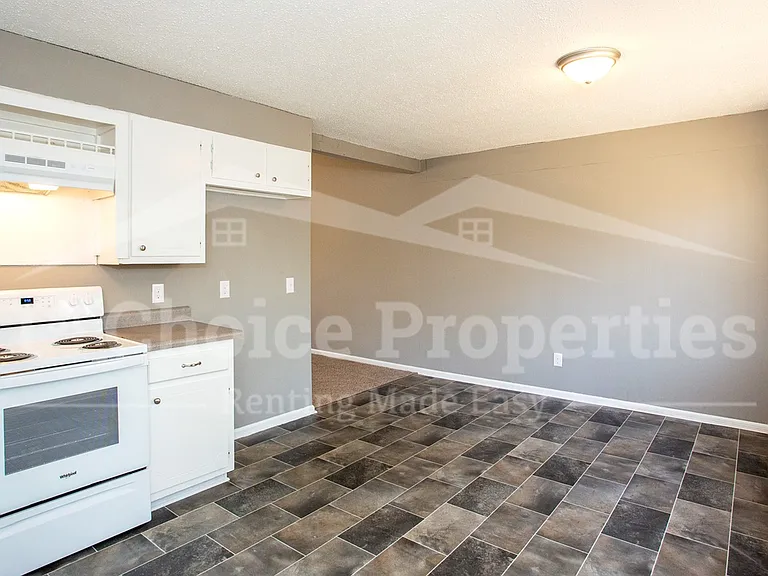118 Fox Hollies Blvd — Photo 11