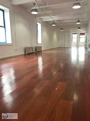 Rented by Metropolitan Property Group | media 16