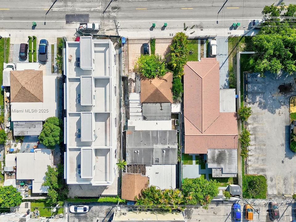 AYHB♡F 3355 SW 22nd Ter, Miami, FL 33145 | MLS #A11820529 | Zillow
