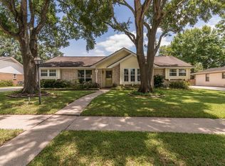 1314 Creek Hollow Dr, Seabrook, TX 77586