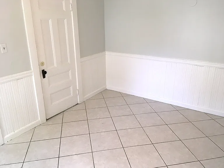 166 Walnut St #1 — Photo 6