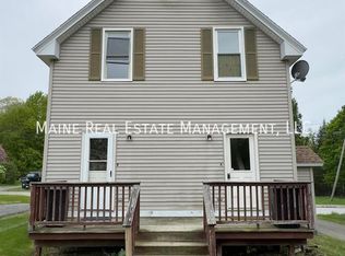 24 Call Rd APT B, Milford, ME 04461