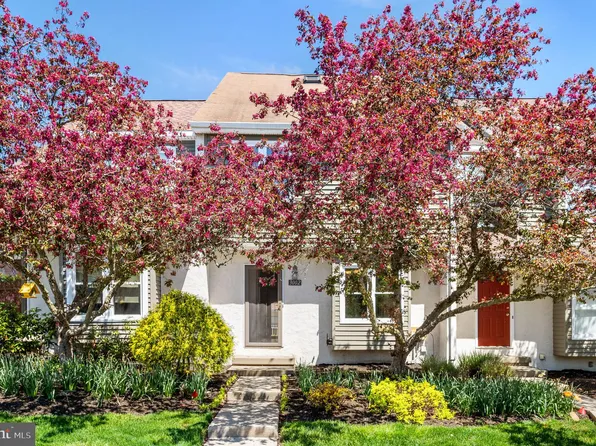 3002 Trinity Ct, Chester Springs, PA 19425