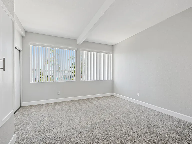 The Modern Apartments — Photo 10