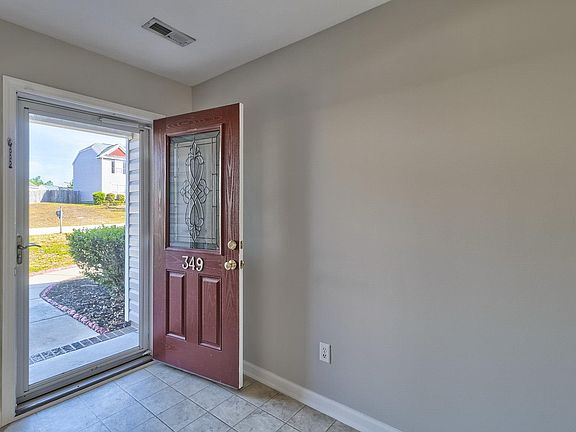 4th image of 349 Peppercorn Ln
