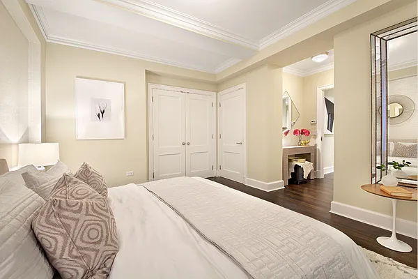 Sold by Stribling | media 17