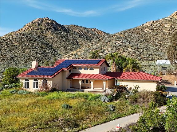 3rd image of 2005 Mount Vernon Ave