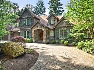 3301 Upper Dr, Lake Oswego, OR 97035