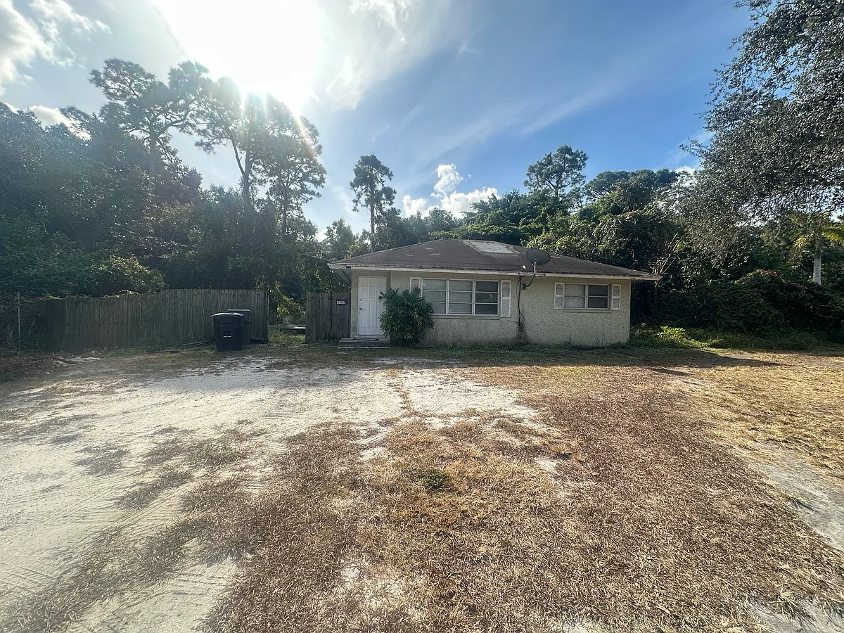 Building Photo - 4906 Northlake Blvd