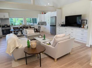 700 Kings Mountain Rd #2, Redwood City, CA 94062