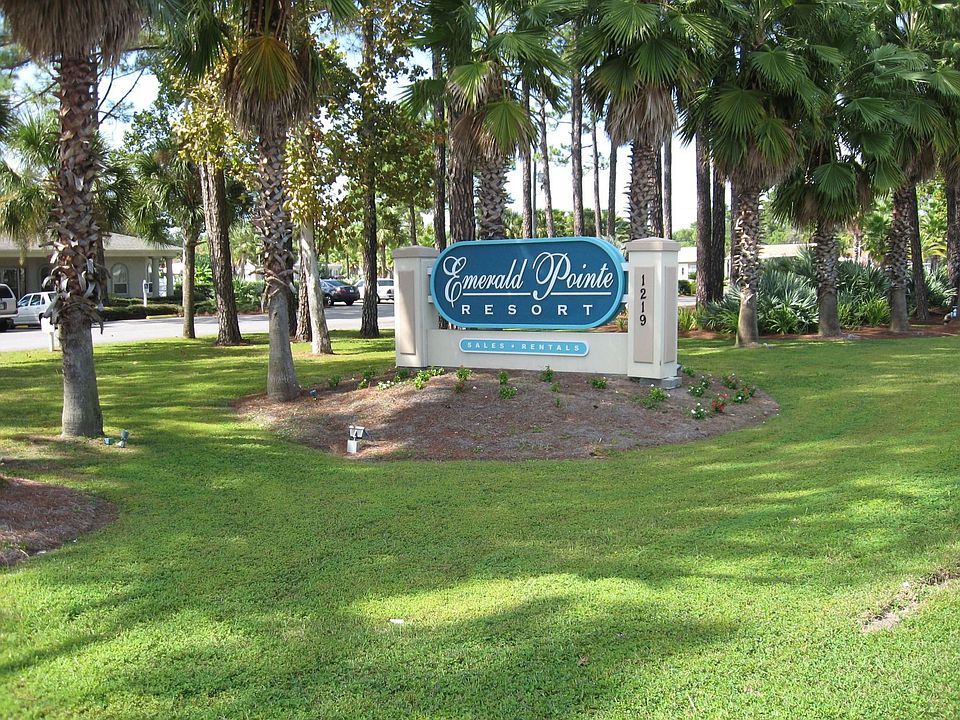 Emerald Point Resort
