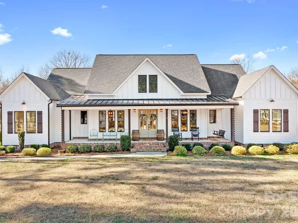 2391 Lee Lawing Rd, Lincolnton, NC 28092