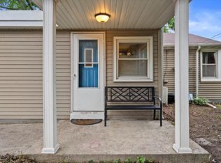 5006 N Port Washington Rd, Glendale, WI 53217