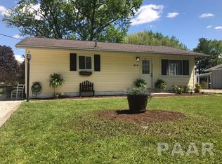 114 Bess St, Washington, IL 61571