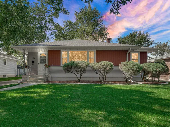 202 Timrick Dr, Munster, IN 46321